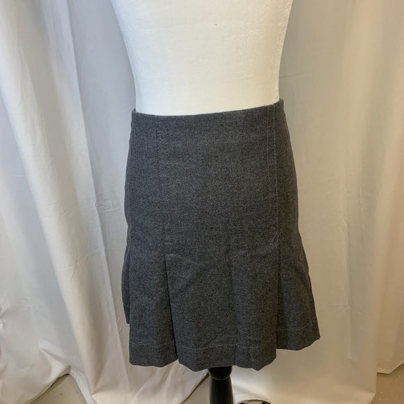Gap Skirt from Recycled Wool! - Picture 4 of 8